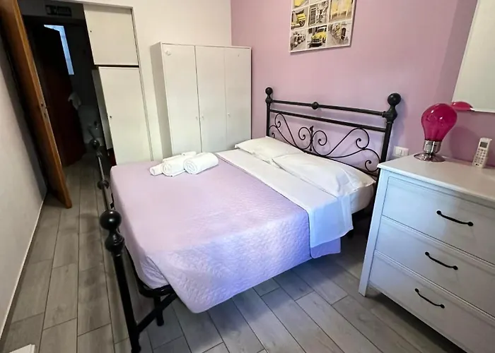 Lovely Flat Next To Vatican - Private Entrance Hébergement de vacances Rome